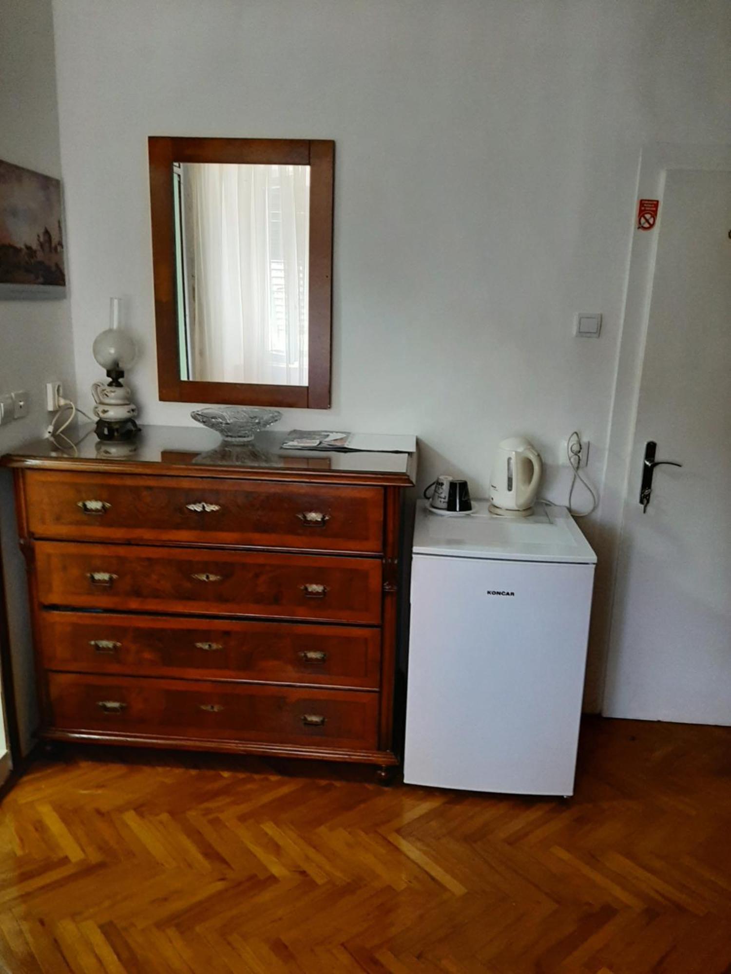 Room Mirella Ragusa Esterno foto